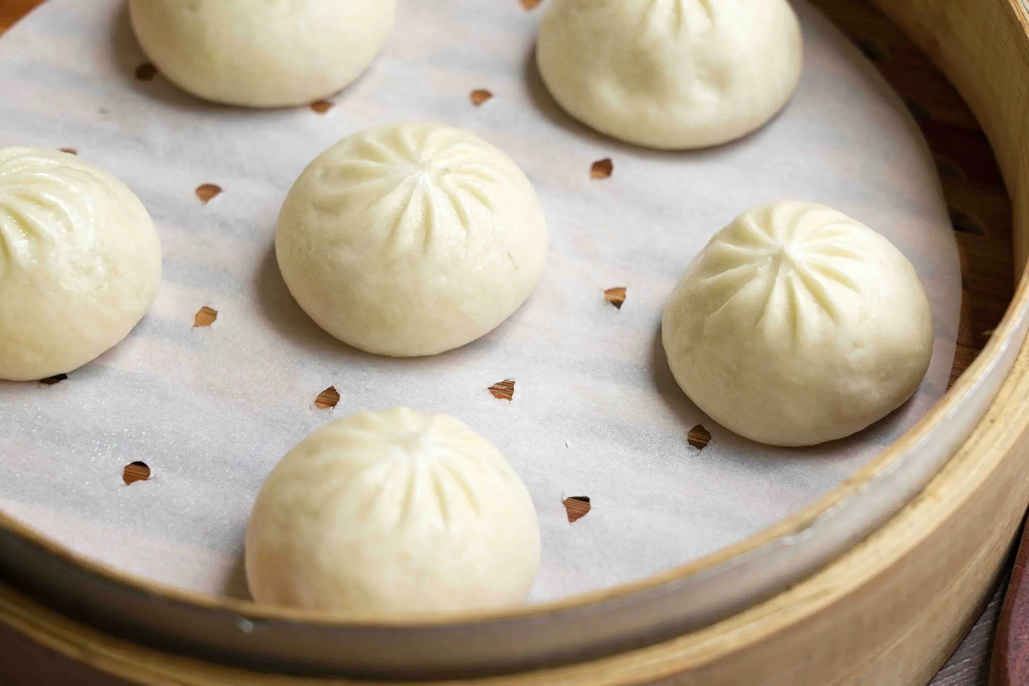 Siopao na May Sabaw (Xiaolongbao)